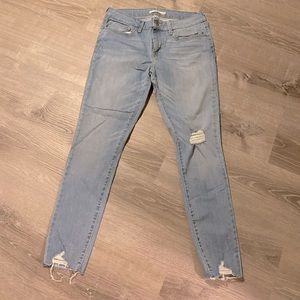 Levi Distressed Skinny Jeans